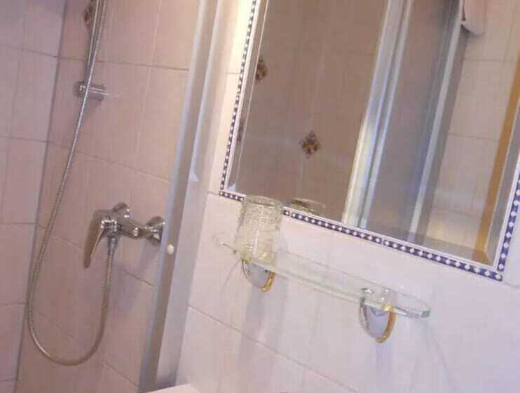 اتاق استاندارد, Gintherhof