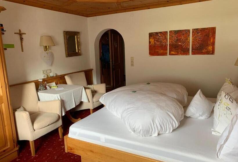 اتاق استاندارد, Gintherhof