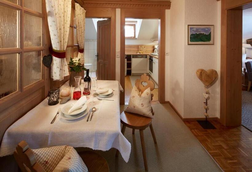 آپارتمان 1 خوابه با بالکن, Gintherhof