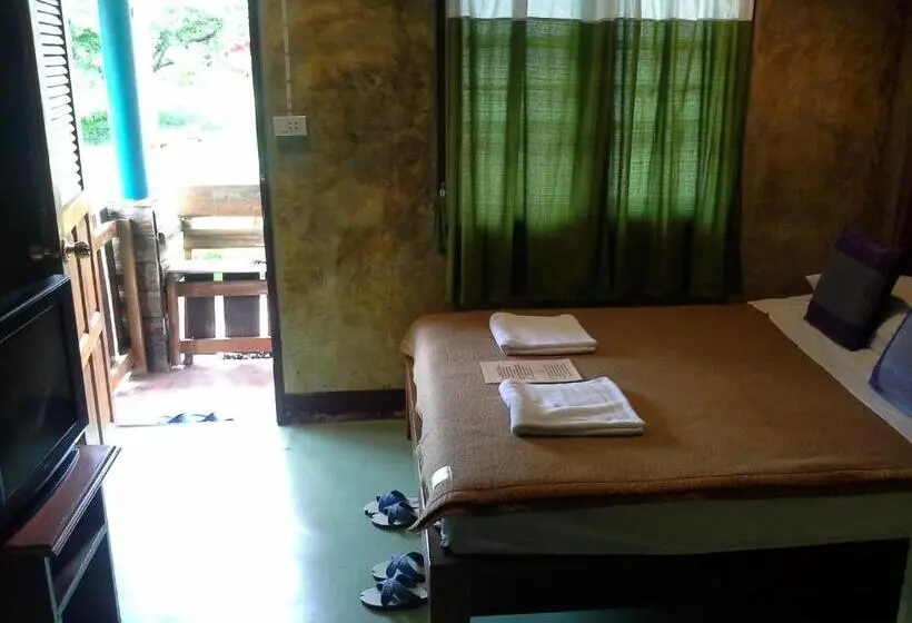 スタンダードバンガロー, Tamarind Grand Resort Mae Sariang