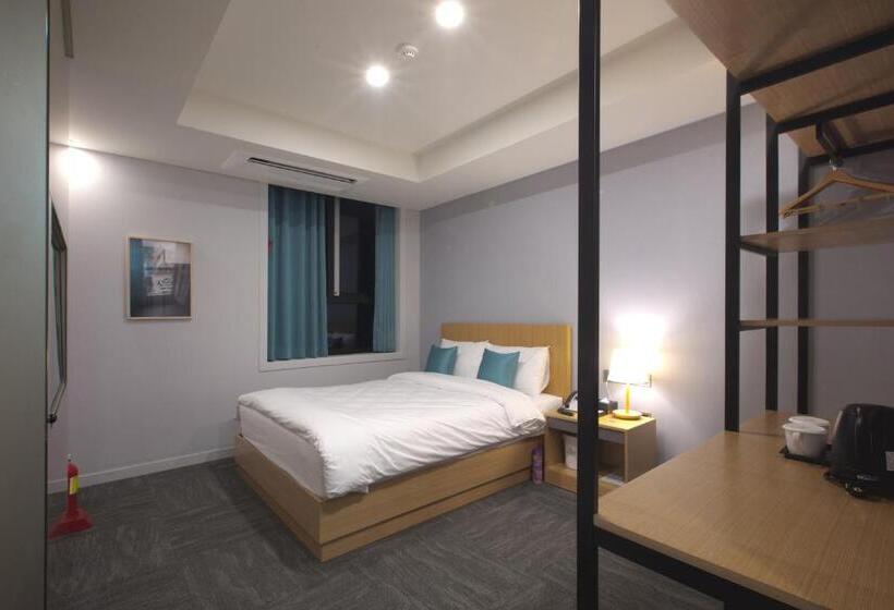 اتاق استاندارد, Lamer