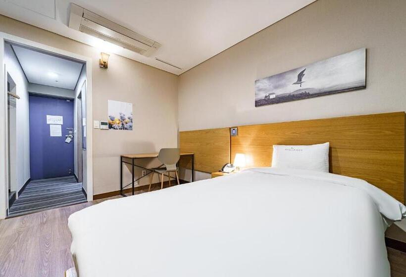 اتاق عادی یک تخته, Lamer