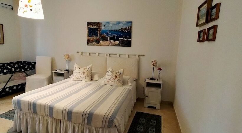 Pokój Standard, Sa Chessa