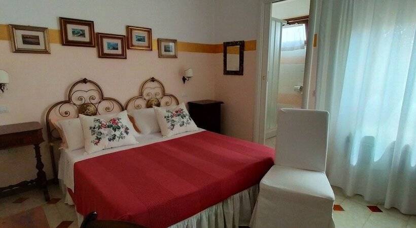 Pokój Standard, Sa Chessa