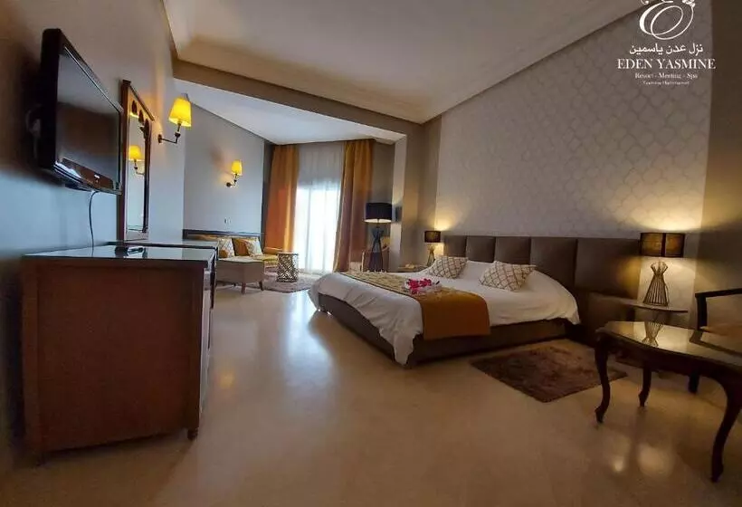 اتاق سوپریور با چشم‌انداز استخر, Eden Yasmine Resort & Spa
