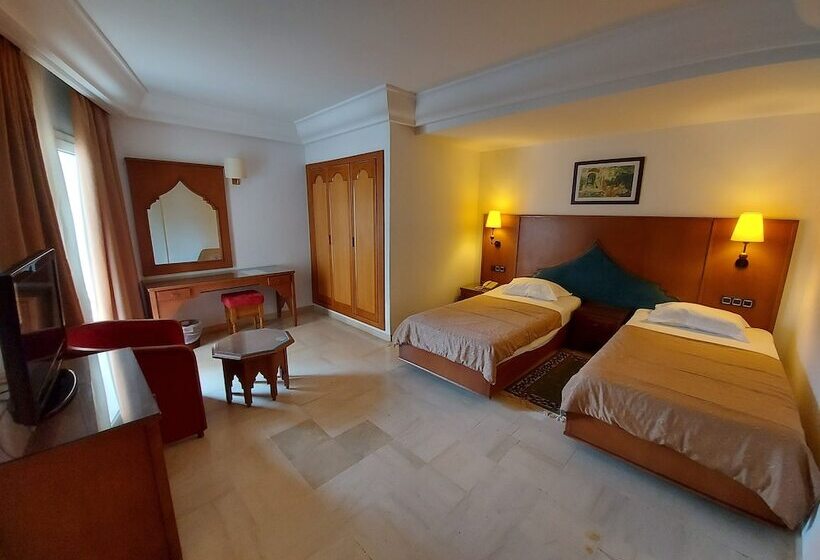 Quarto Individual Vista Piscina, Eden Yasmine Resort & Spa
