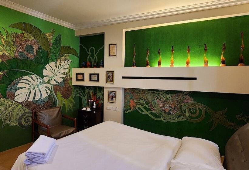 스탠다드 룸, Fair Park