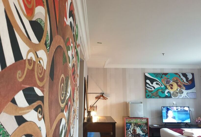 スイート, Fair Park