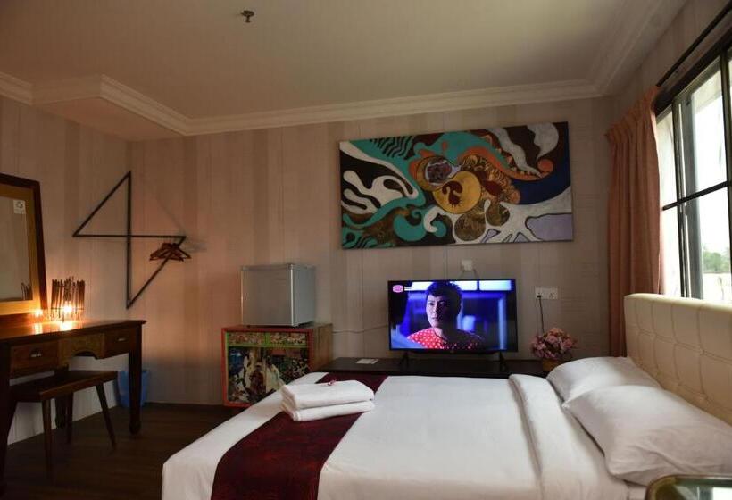 スイート, Fair Park