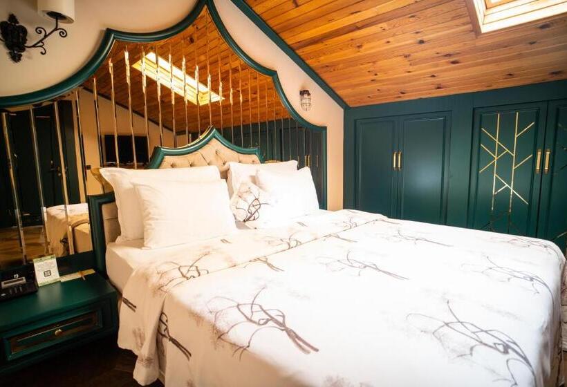 キングサイズベッドのスイートルーム, Gazelle Resort & Spa