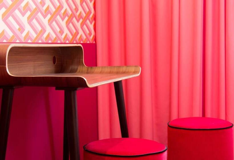 디럭스 룸, Montmorency & Spa