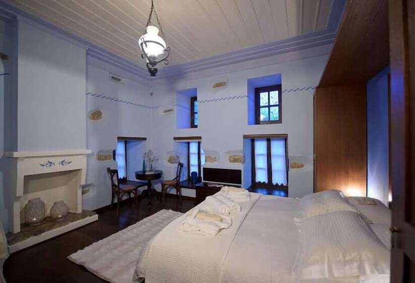 سوییت جونیور, Orologopoulos Mansion Luxury