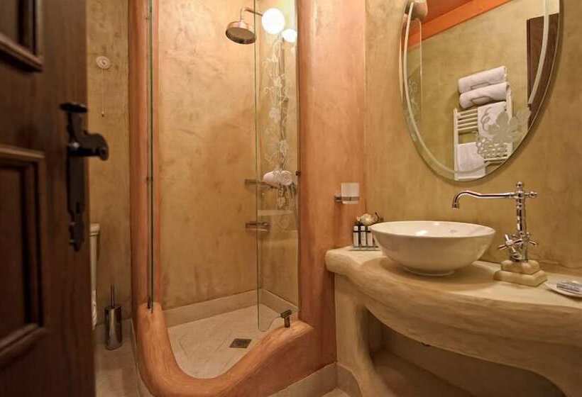 סוויטה, Orologopoulos Mansion Luxury