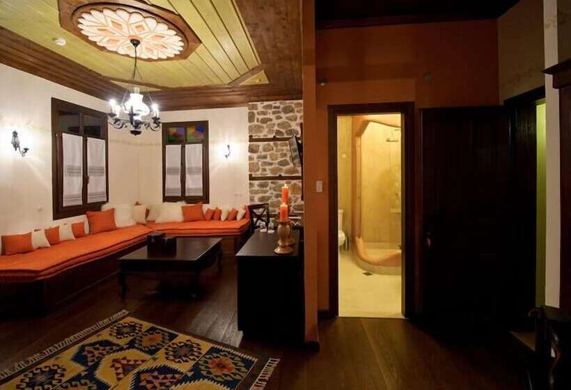 سوییت, Orologopoulos Mansion Luxury