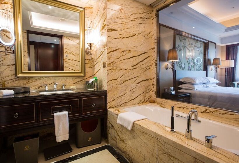 חדר סטנדרט שתי מיטות זוגיות, Sheraton Shantou