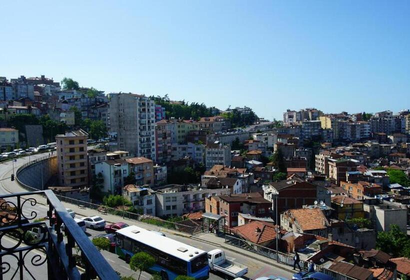 اتاق استاندارد, Tahir Aga Konagi