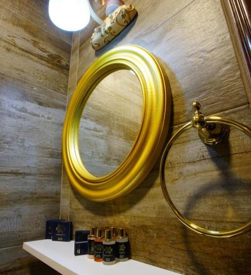 اتاق استاندارد, Tahir Aga Konagi