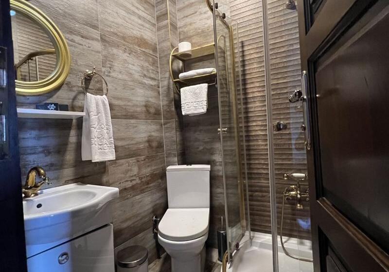 Quarto standart com varanda, Tahir Aga Konagi