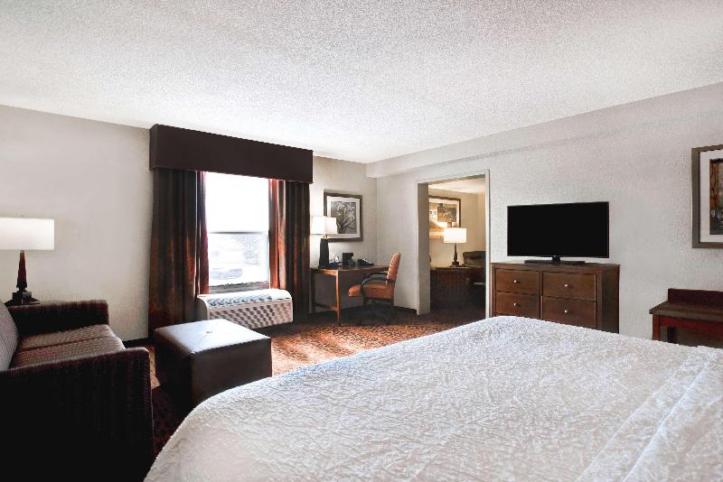 اتاق استاندارد یک نفره, Tahir Aga Konagi