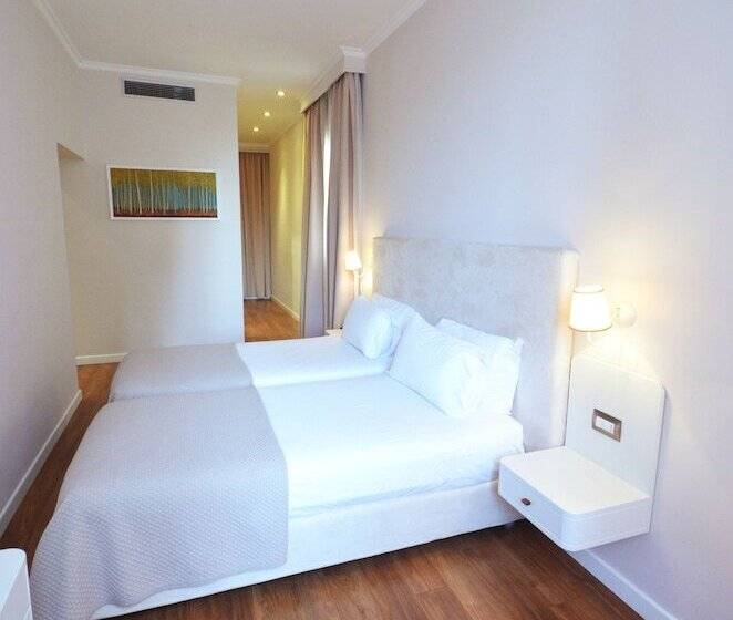 标准间带阳台, Sar Otel Boutique