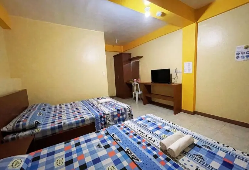 スタンダード４人部屋, White Beach Hotel Puerto Galera Powered By Cocotel