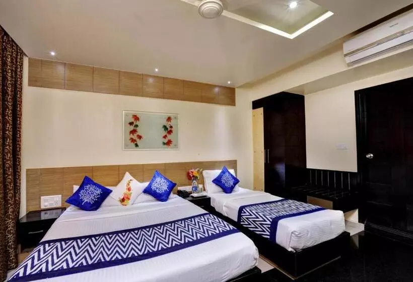 デラックストリプルルーム, Arafa Inn