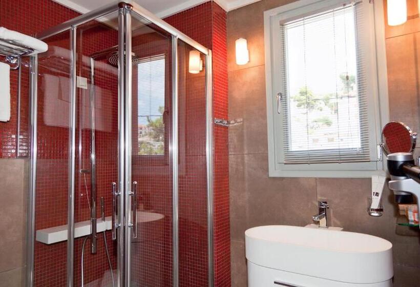 סוויטת סופריור נוף לים, Astros Beach Boutique