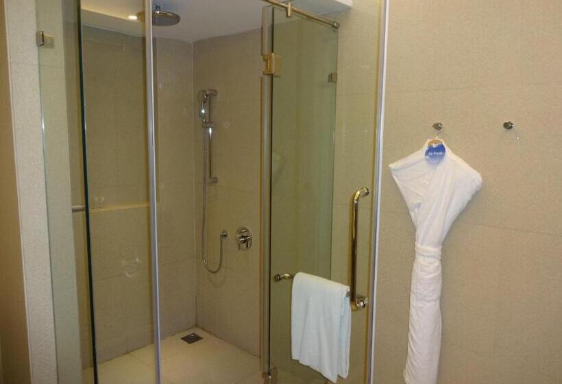 اتاق استاندارد, Avasa