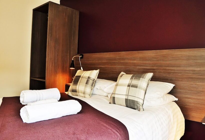 غرفة قياسية, The Breadalbane Arms Room Only