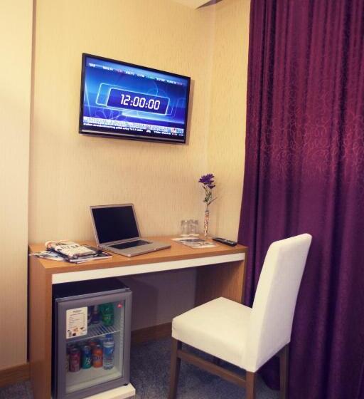 Superior Room, Helikon Business