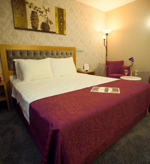 Economy Room, Helikon Business