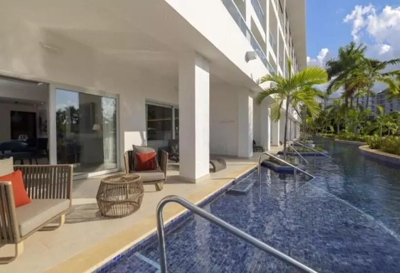 Presidenttisviitti, Royalton Hideaway Blue Waters, An Autograph Collection All-Inclusive Resort - Adults Only