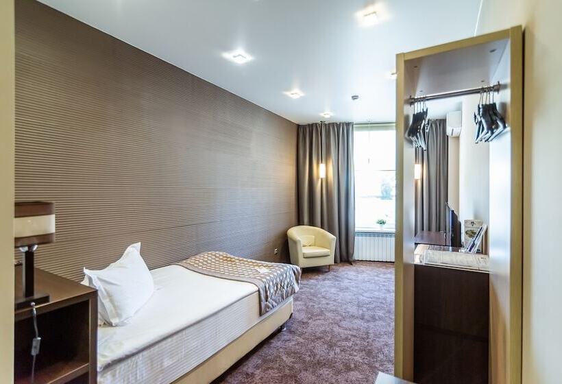 اتاق راحتی یک تخته, Olympplaza