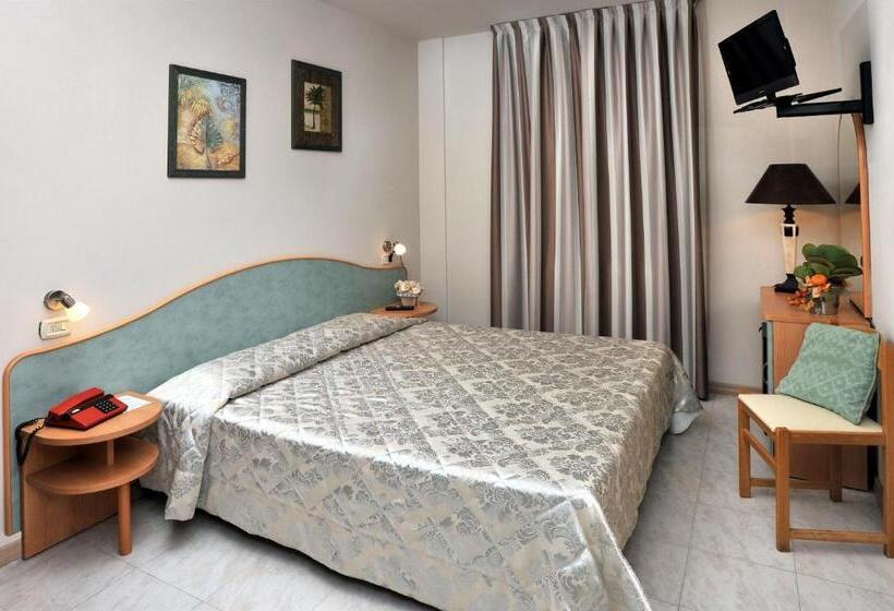 חדר קומפורט יחיד, Piccadilly