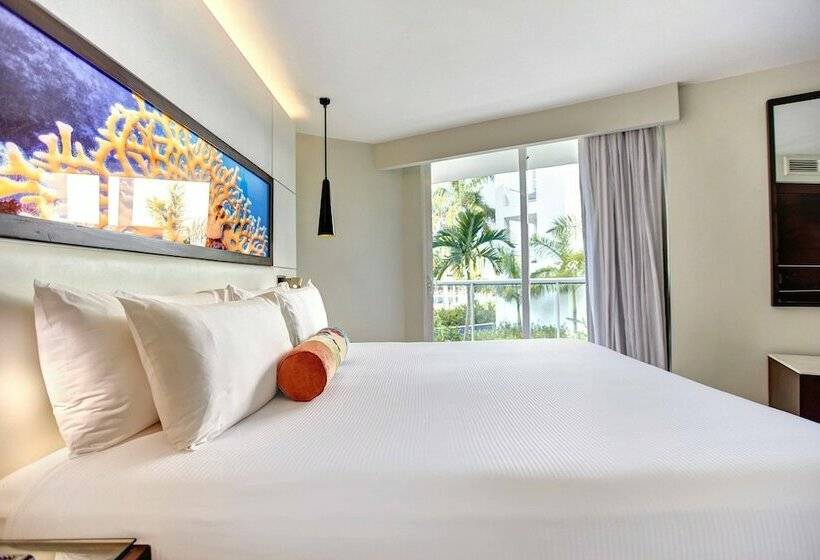Номер Deluxe Вид на Море, Hideaway At Royalton Blue Waters, An Autograph Collection All Inclusive Resort   Adults Only