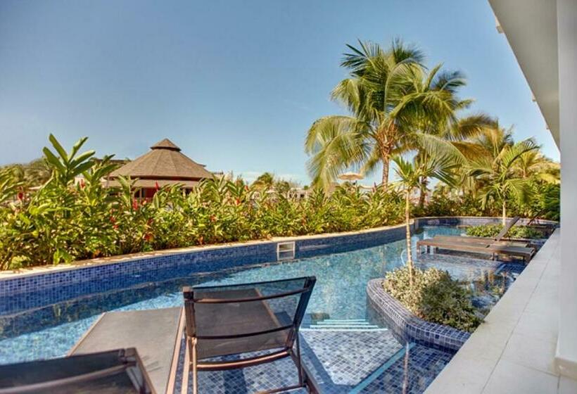 Полулюкс Клуб, Hideaway At Royalton Blue Waters, An Autograph Collection All Inclusive Resort   Adults Only
