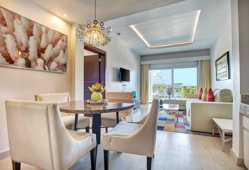 Люкс Президентский 2 Спальни, Hideaway At Royalton Blue Waters, An Autograph Collection All Inclusive Resort   Adults Only