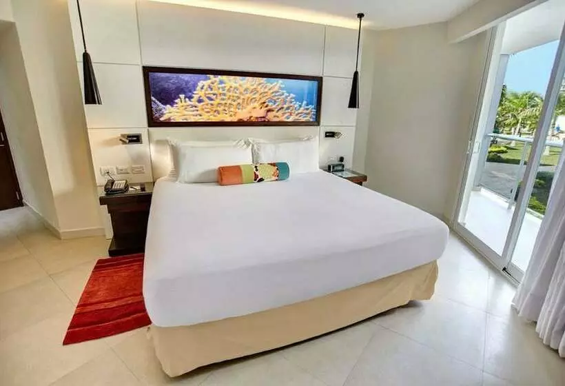 Deluxe-juniorsviitti Merinäkymä, Royalton Hideaway Blue Waters, An Autograph Collection All-Inclusive Resort - Adults Only