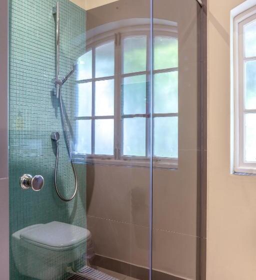 이그제큐티브 스위트, Whale Rock Luxury Lodge