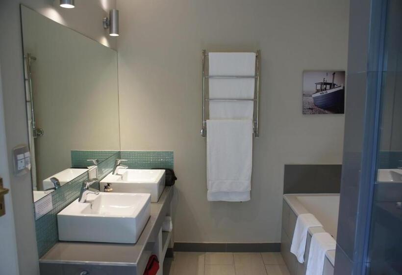 이그제큐티브 스위트, Whale Rock Luxury Lodge