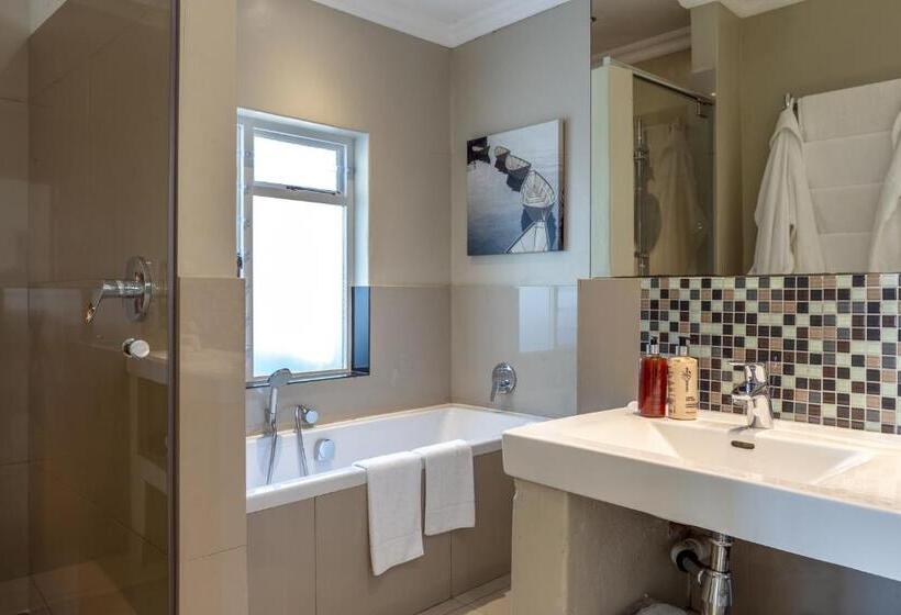 패밀리 스위트, Whale Rock Luxury Lodge