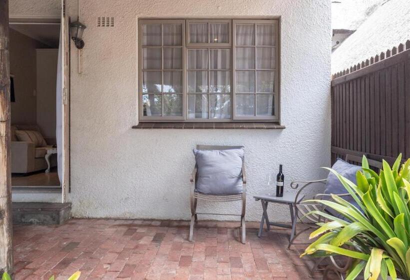 디럭스 룸, Whale Rock Luxury Lodge