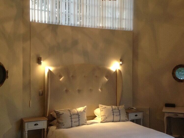 디럭스 룸, Whale Rock Luxury Lodge