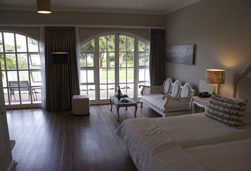 디럭스 룸, Whale Rock Luxury Lodge