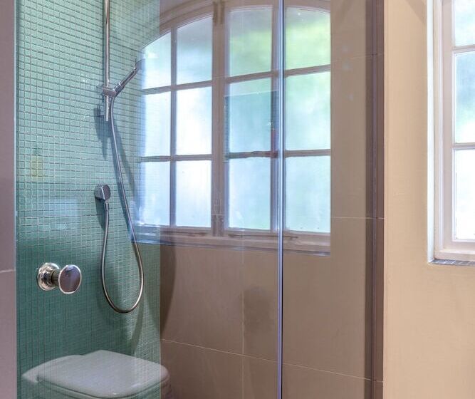 이그제큐티브 스위트, Whale Rock Luxury Lodge