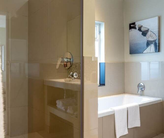 패밀리 스위트, Whale Rock Luxury Lodge