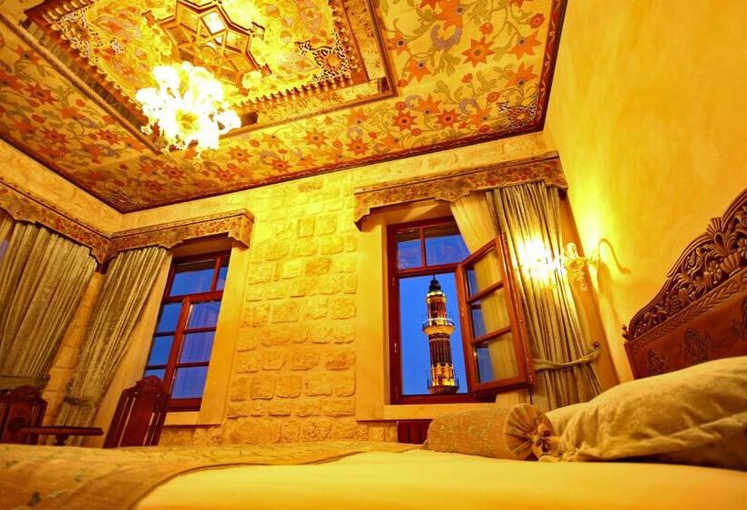 اتاق لوکس با چشمانداز, Izala Hotel Boutique Class