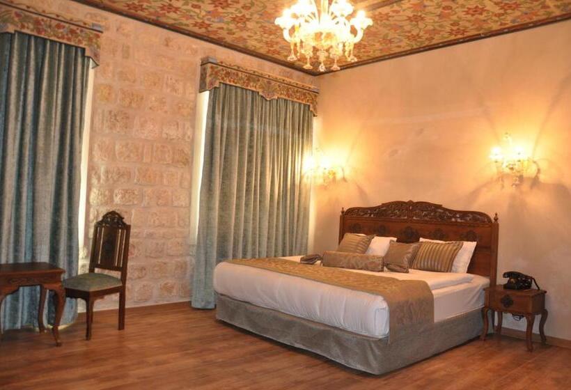 اتاق لوکس با چشمانداز, Izala Hotel Boutique Class