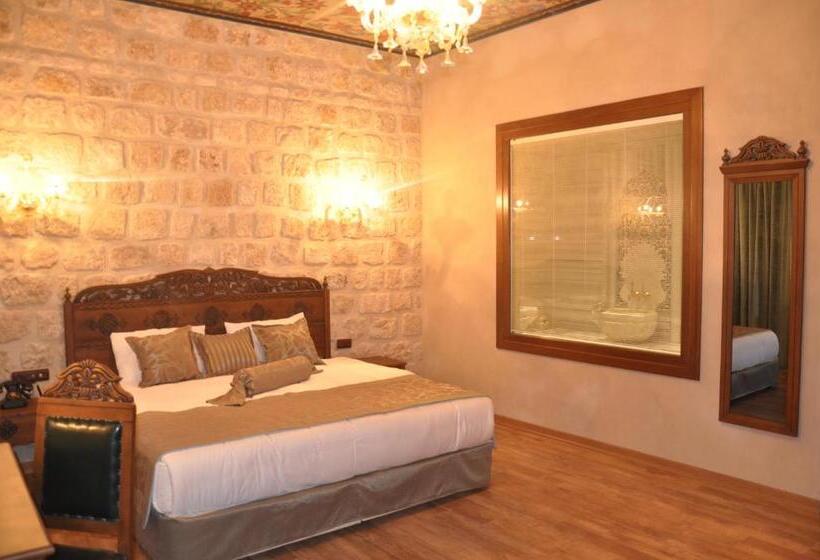 اتاق اجرایی, Izala Hotel Boutique Class