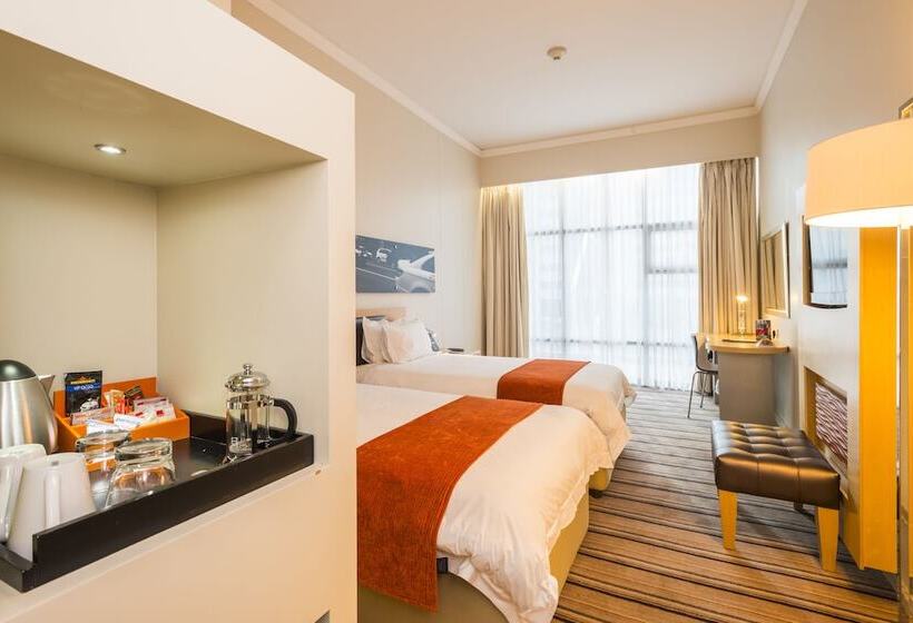 غرفة قياسية مطلة على المدينة, Protea Hotel By Marriott Gaborone Masa Square